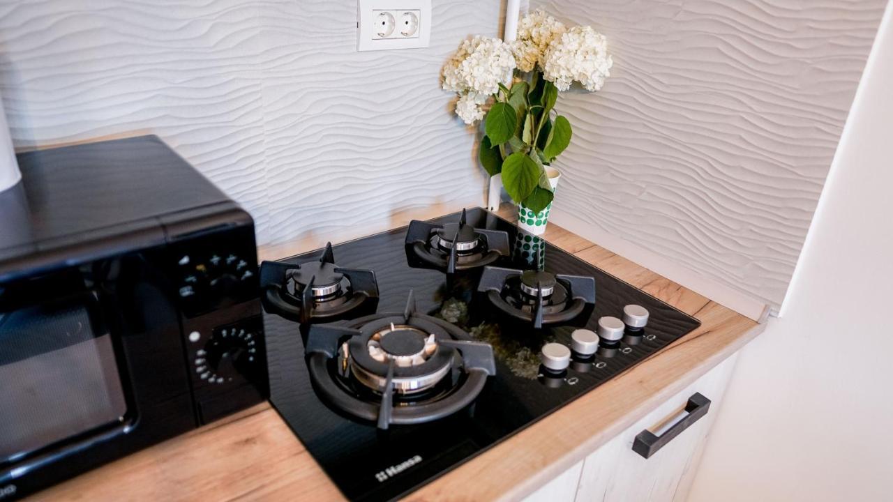 Calin Luma Studio Apartment Năvodari Екстериор снимка