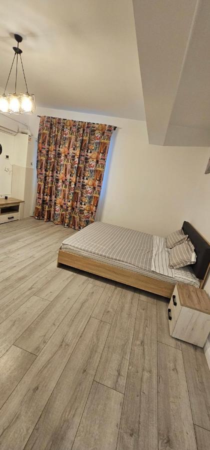 Calin Luma Studio Apartment Năvodari Екстериор снимка